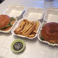 vegan burgers at Made with Laf in Bratislava