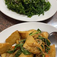 Fern greens and oyster mushrooms  at Shan Hu in Sun Moon Lake