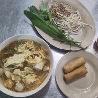 avoid the fried spring rolls. Hue beef vermicelli soup is not really special at Bach Thao in Can Tho