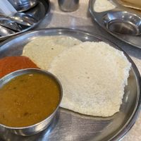 Idlis with vegan sambar and chutney   at Chennai Srilalitha in North West London