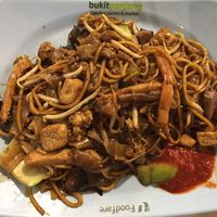 Fried Kuey Teow at Dong Shun Vegetarian 東顺素食 in West Singapore