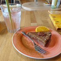 Pink ginger drink and vegan pecan pie (delish!) at Bagels & Beans in Arnhem