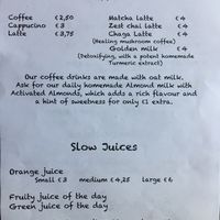 Coffees and slow juices at Zest for Life in Amsterdam