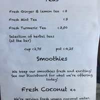 Teas, smoothies and coconut water at Zest for Life in Amsterdam