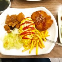 Provate le (finte) seppie fritte: buonissime! at Quán Zhēn SùShí 全真素食 in Taipei