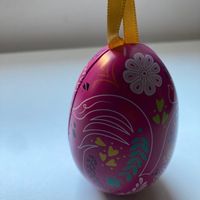 For Easter they do these cute little egg boxes filled with vegan chocolates! at Ara Chocolat in Paris