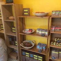 shelfs of delicious at Ara Chocolat in Paris