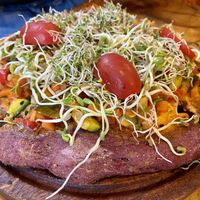 Dragon’s pizza  at Curcuma in El Chalten