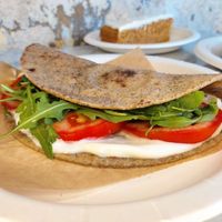 Piantina artigianale di grano saraceno e riso-senza glutine vegan #Veganuary at Basilico Food - Via Massarenti in Bologna