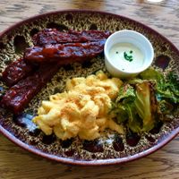 BBQ 'ribs' with mac and cheeze at Make No Bones in Sheffield