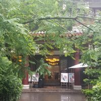 Outside reataurant at Wenshu Temple Restaurant 心香 in Chengdu