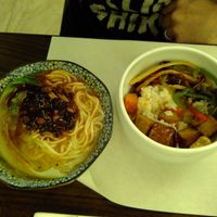 Sichuan noodles at Wenshu Temple Restaurant 心香 in Chengdu
