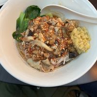   at Hé Shùn Xiāng 和順鄉雲南特色素食 in Taipei