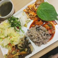 must try Perilla leaves - 깨닙 - with rice and some veg wrapped up inside! at Seoul National University Vegan Buffet 서울대학교 채식뷔페 in Seoul