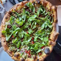 Green Wilder pizza at Solstice Pizza in Hood River