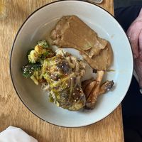 Hoofdgerecht met shirtake   at Bloem in Amsterdam