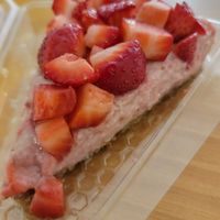 Raw and vegan strawberry. Incredible at Celicioso - Hortaleza in Madrid