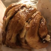 Cinnamon apple bun at Die Mehlwerkstatt in Cologne