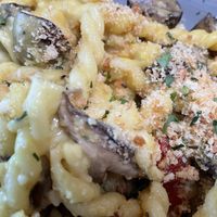 Mac with mushrooms and Mama Lil’s peppers   at Pfriem Family Brewers in Hood River