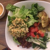 Make-your-own bowl at Green Bar in Makati