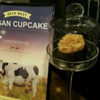 Vegan cupcake at Green Bar in Makati