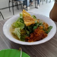 Wonton noodles at Quan Chay 103 in Ho Chi Minh City