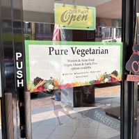 Omits garlic onion on request   at The Black Cat Cafe in Kuala Lumpur