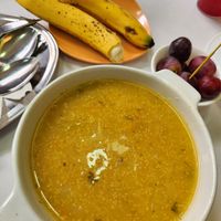 Entrance, Quinoa soup + fruits at El Nuevo Paraiso in Cuenca