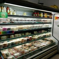 prepackaged foods fridge at Island Naturals in Pahoa
