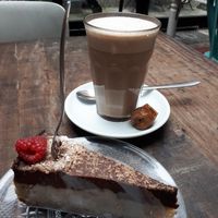 Cake and chai latte at Sencha Lunchstore in Alkmaar