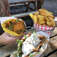 Vegan gyrus and pita mi gado  at Vleesch Noch Visch in Amsterdam
