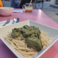 Pasta al pesto at VA De BO in Mallorca