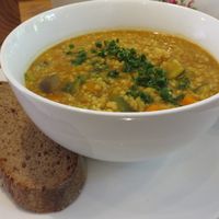 Vegan Chickpea Stew with brown bread at Suppe Mag Brot in Landau
