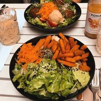 Greenhouse Bowl & Falafel Salad  at Ginko - Greenhouse in Graz