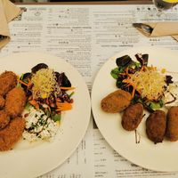 Croquettas at Hicuri in Granada