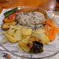 Cordeon blue w/ sliced potatoes  at Hicuri in Granada