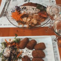 Cordon bleau and spinach/mushrooms meatballs at Hicuri in Granada