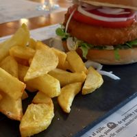 Chicken burger at Hicuri in Granada