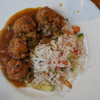 Sweet potato meatballs with basmati rice (dish of the day) at Hicuri in Granada