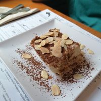 Tiramisú at Hicuri in Granada