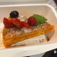 Tarta de zanahoria   at Hicuri in Granada