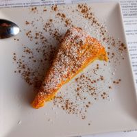 Carrot cake at Hicuri in Granada