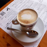 Coffee with oat milk at Hicuri in Granada