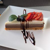 Tarta 3 Chocolates at Hicuri in Granada