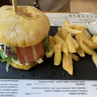 Hicuri burguer at Hicuri in Granada