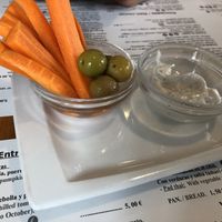 Aperitivo at Hicuri in Granada