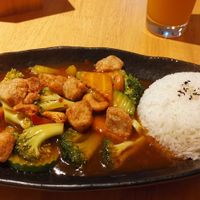 Omnomnom 😋 at Loving Hut in Hamburg