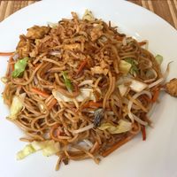 Noodles with tofu and vegetables at Loving Hut in Hamburg