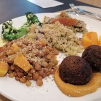Steamed vegetables with lentil stew and tofu with mushrooms mix at 2Y Restaurante in Barcelona