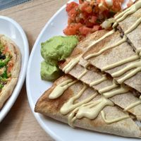 Smoky mushroom pizza and quesadilla at Fruitive - Palmer Alley in Washington